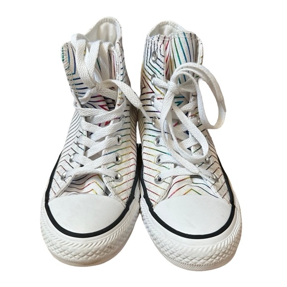 Converse Exploding Star Chuck Taylor High Top All Star Women’s 6 rainbow GUC - Picture 2 of 10